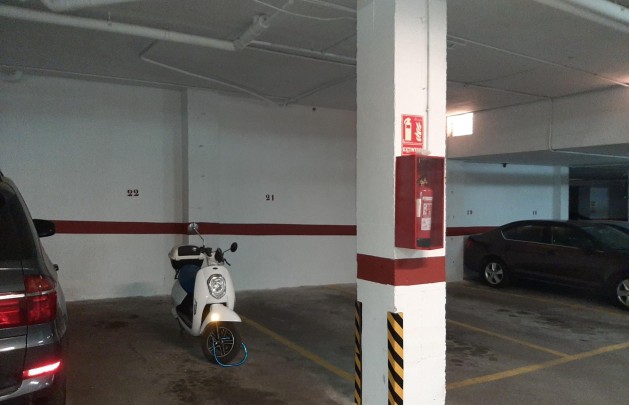 Resale - Apartment / flat - Torrevieja - Playa de los locos