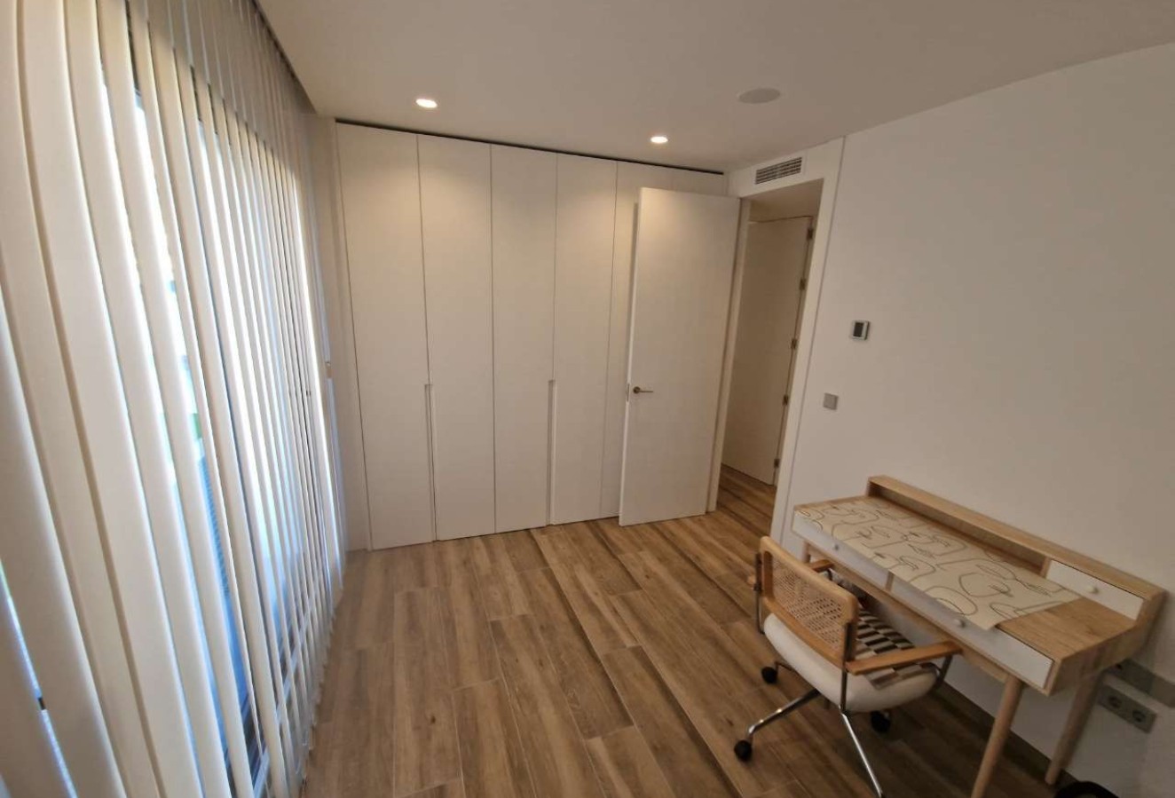 Resale - Villa - Monforte del Cid - Font del Llop