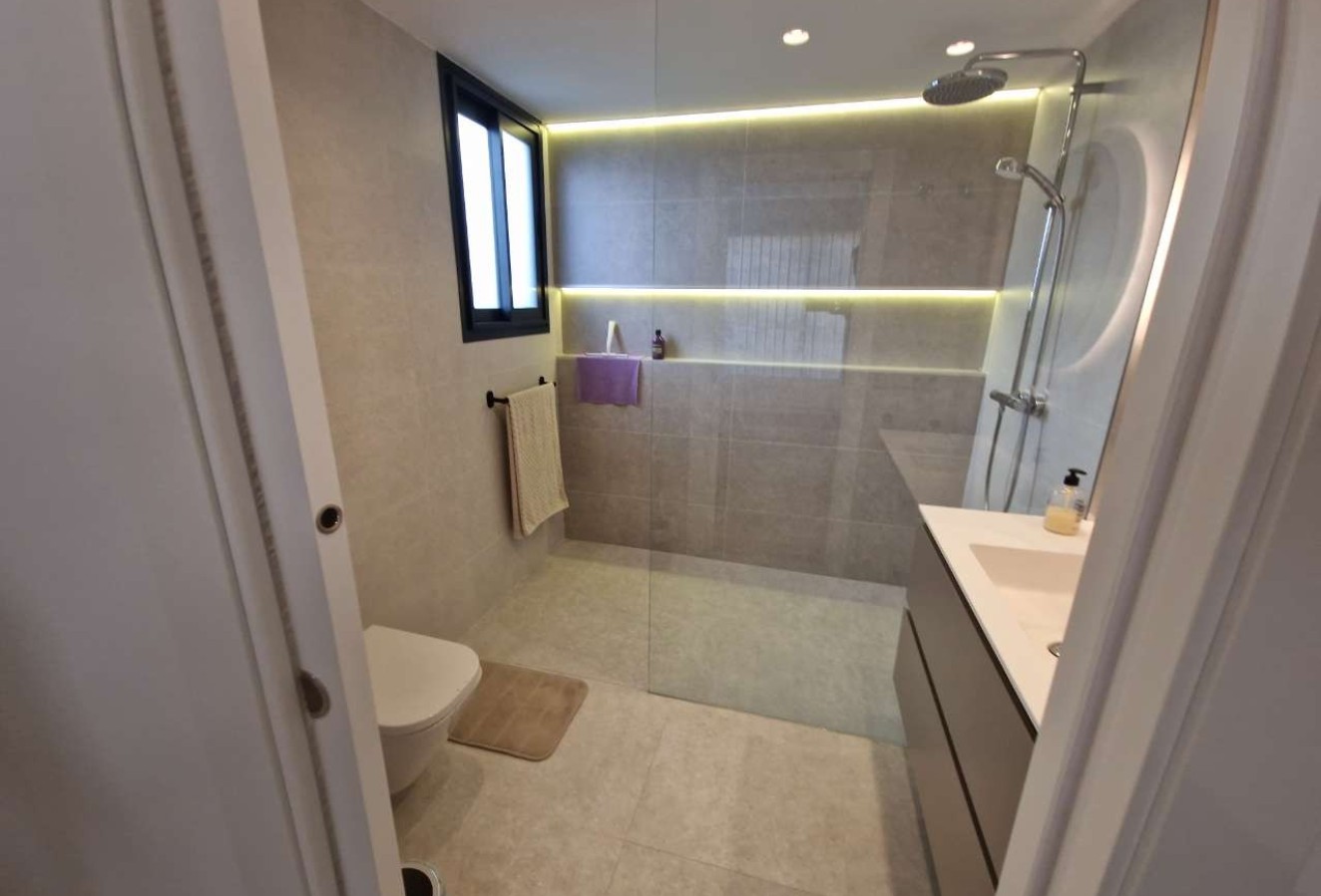 Resale - Villa - Monforte del Cid - Font del Llop