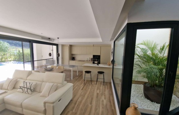 Resale - Villa - Monforte del Cid - Font del Llop