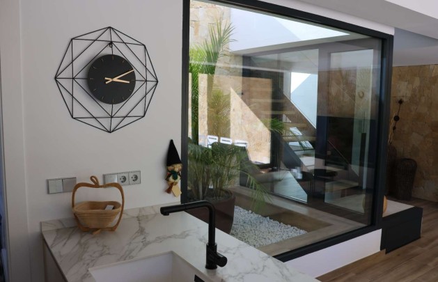 Resale - Villa - Monforte del Cid - Font del Llop