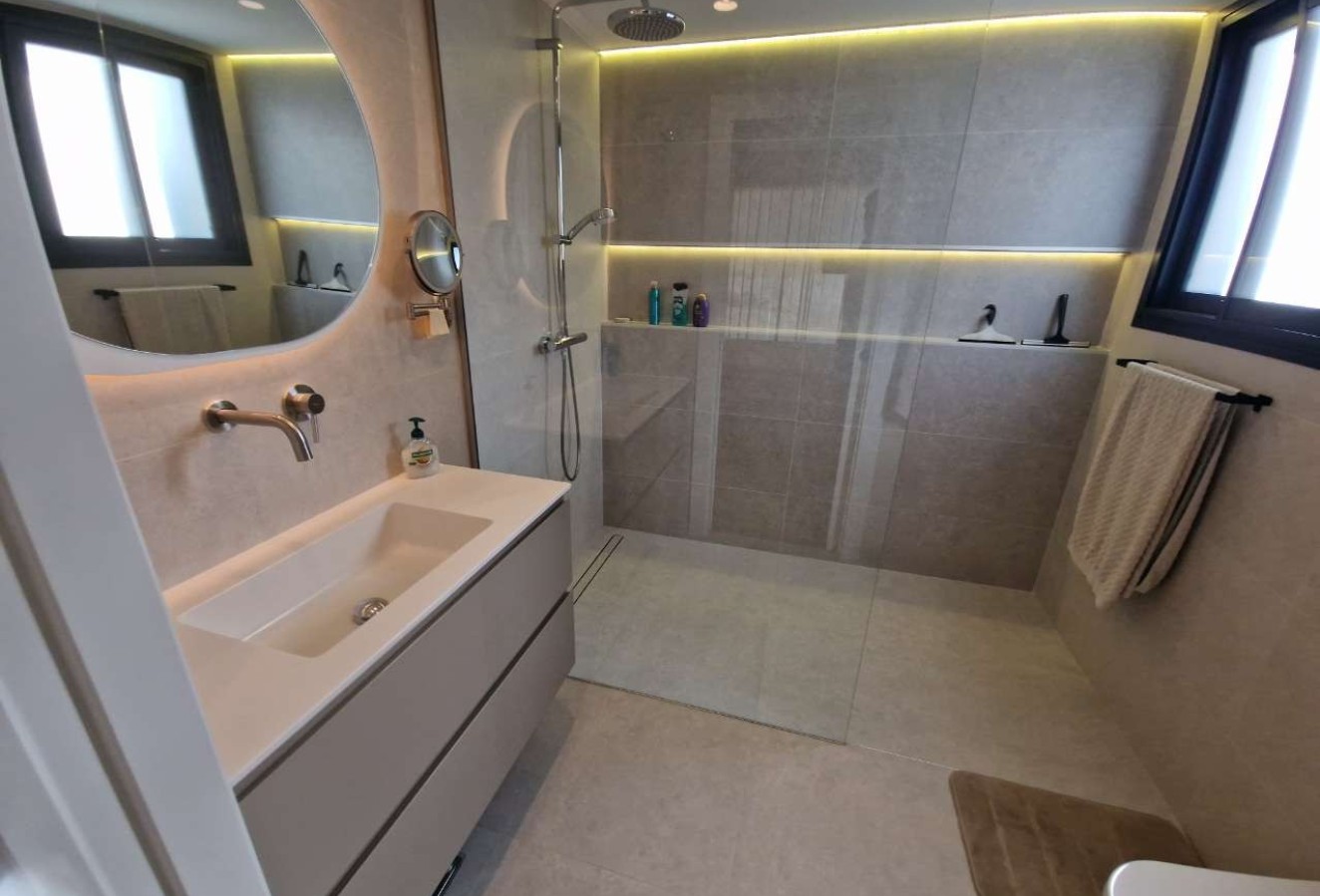 Resale - Villa - Monforte del Cid - Font del Llop