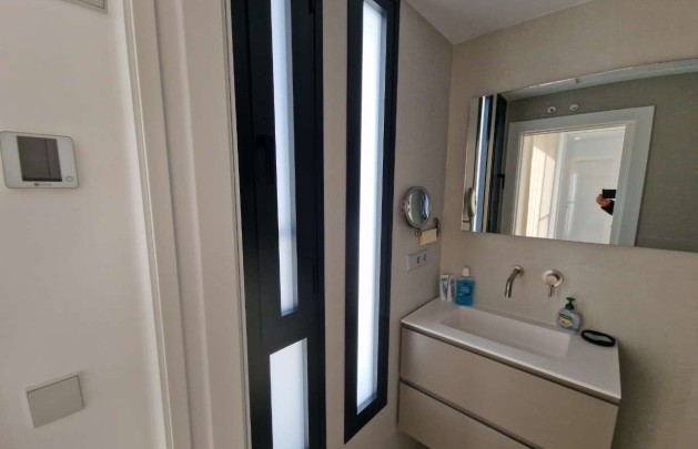 Resale - Villa - Monforte del Cid - Font del Llop