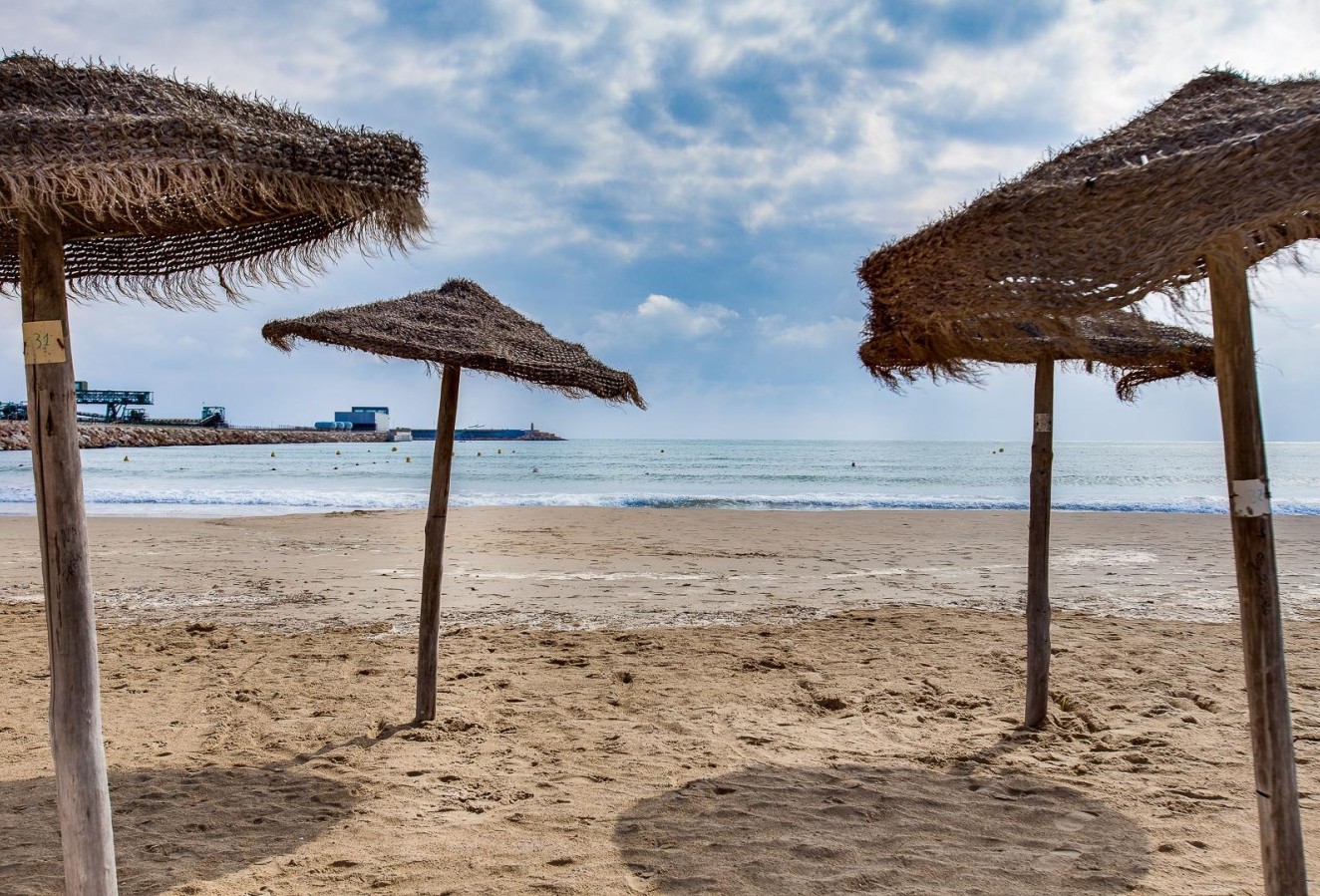 Resale - Bungalow - Torrevieja - Playa de los Naufragos