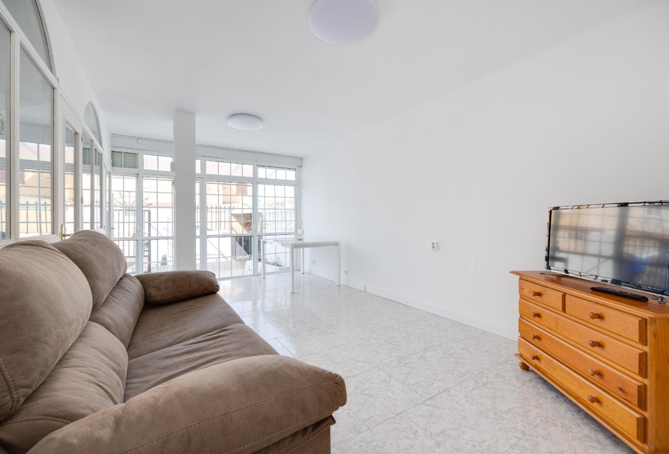 Resale - Bungalow - Torrevieja - Playa de los Naufragos