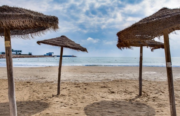 Resale - Bungalow - Torrevieja - Playa de los Naufragos