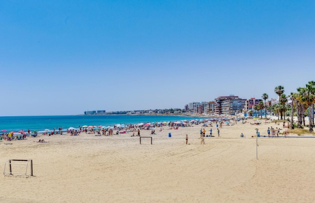 Resale - Bungalow - Torrevieja - Playa de los Naufragos