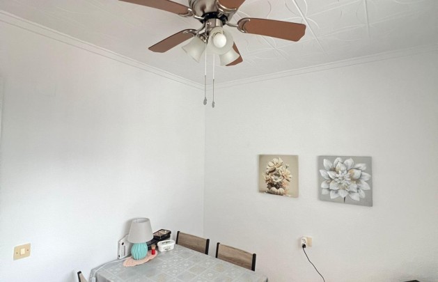 Återförsäljning - Bungalow - Torrevieja - La Siesta - El Salado - Torreta