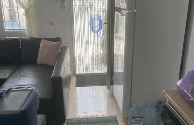 Återförsäljning - Bungalow - Torrevieja - La Siesta - El Salado - Torreta