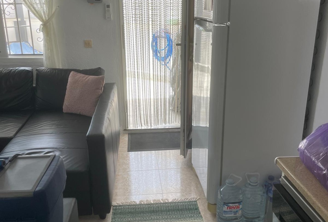 Återförsäljning - Bungalow - Torrevieja - La Siesta - El Salado - Torreta